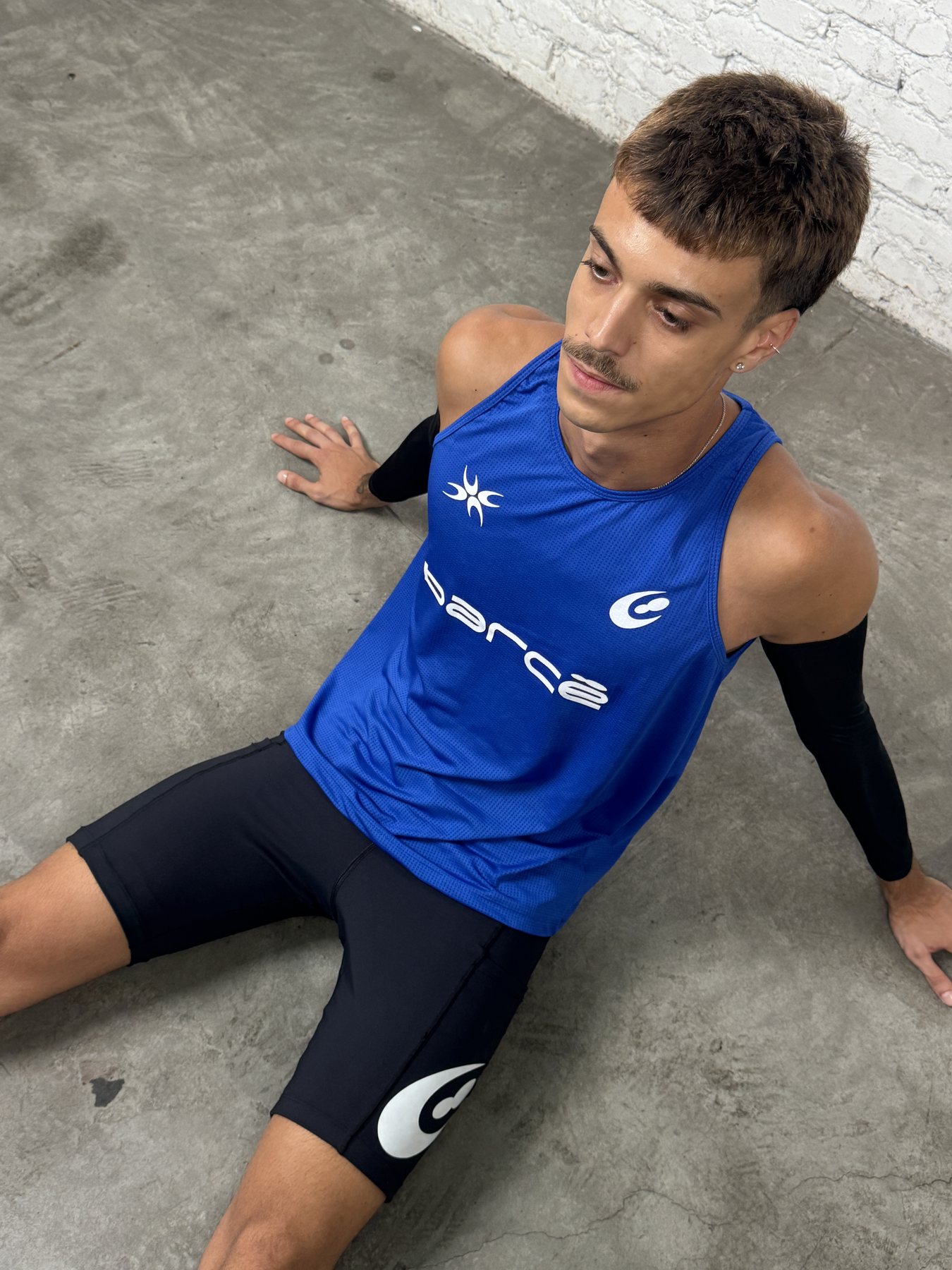 Regata de linha esportiva DMATTEX, modelo azul